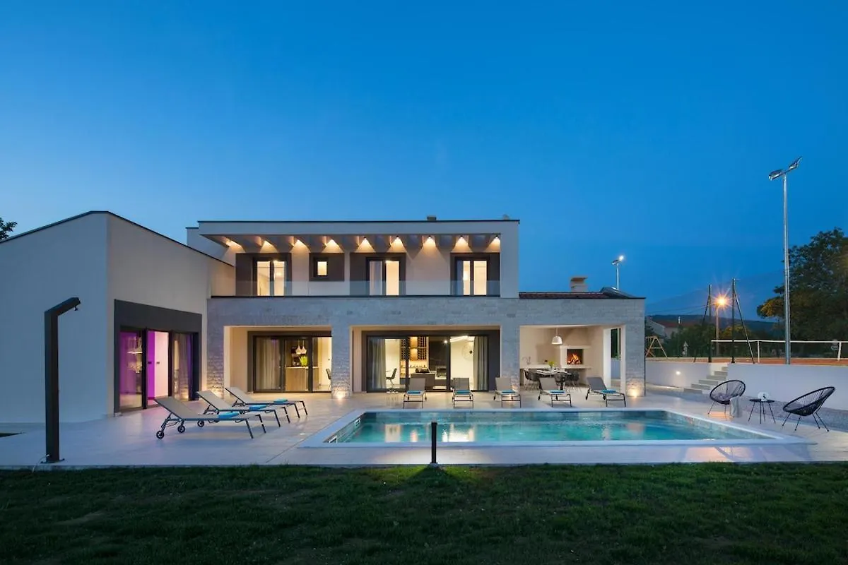 Villa Nostra Libertas By Istrialux Nedeščina